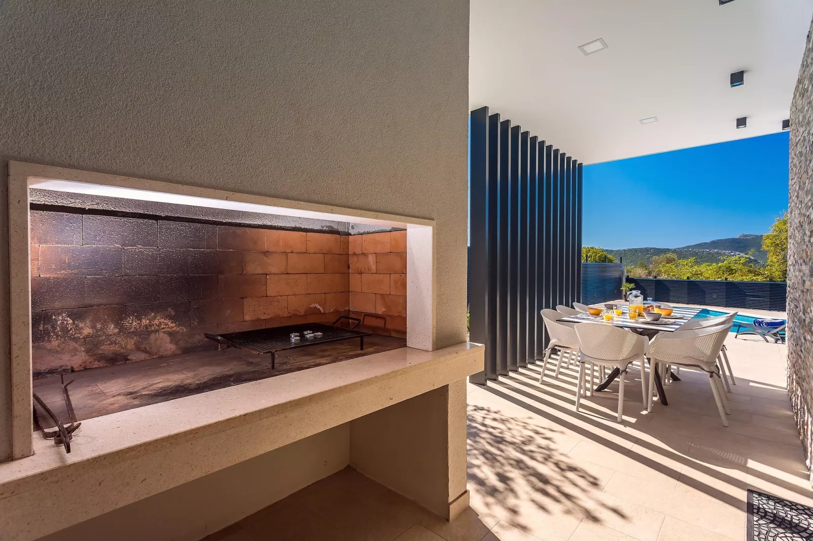 VILLA CASA MIA LUXURY RETREAT WITH SWIMMING POOL - Esszimmer