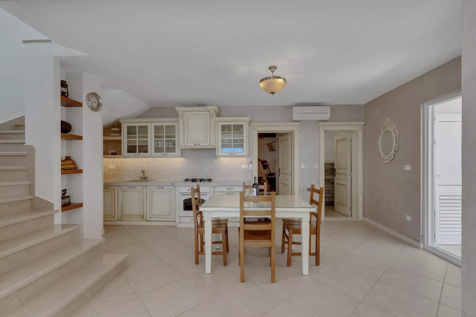 VILLA PRESTIGE - Esszimmer