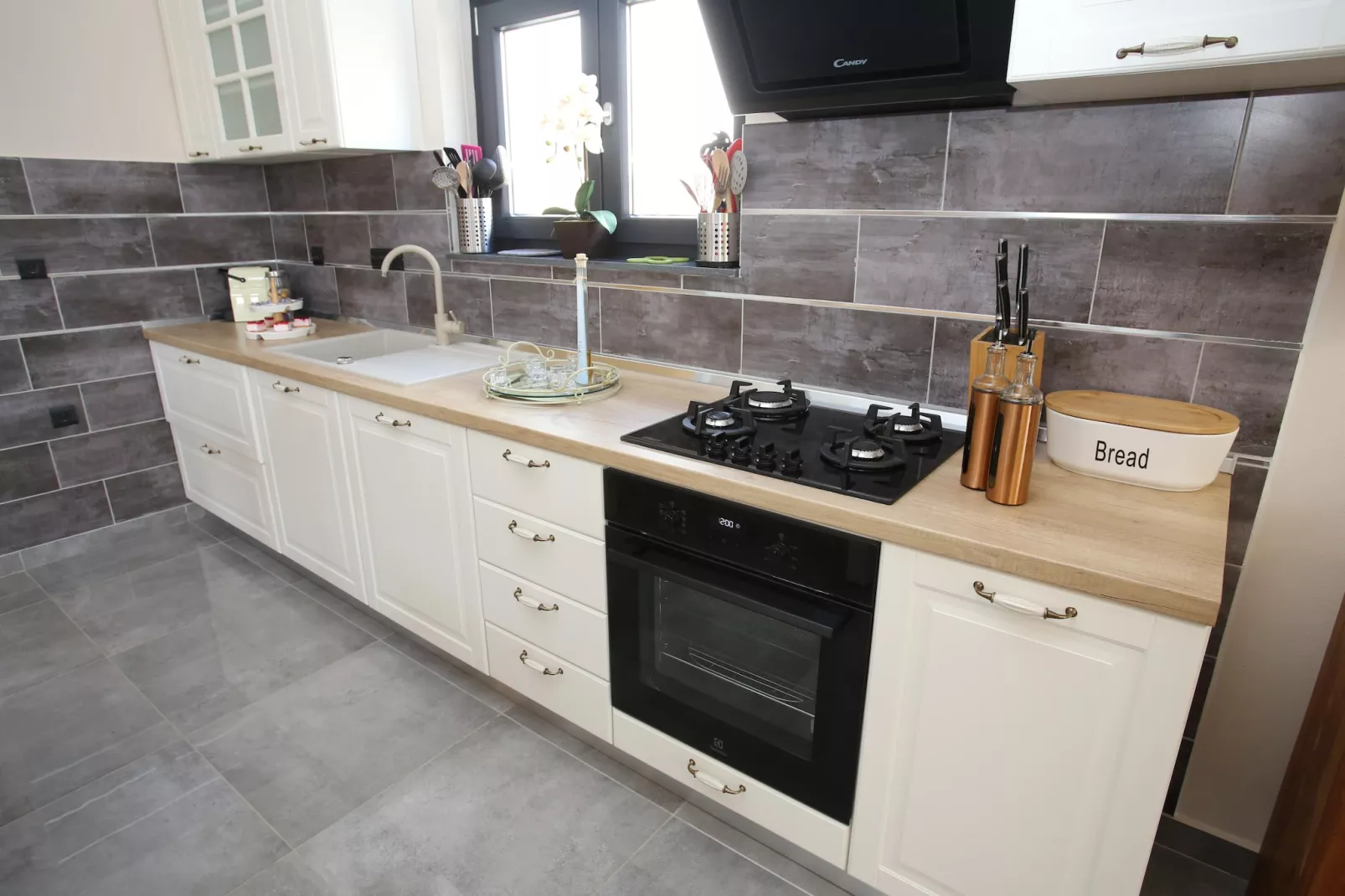 VILLA PUNTA SOL - Kitchen