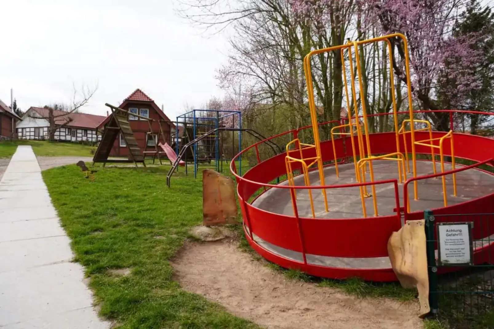 Ferienpark an der Ostsee - FH am Badestrand - Parkeinrichtungen