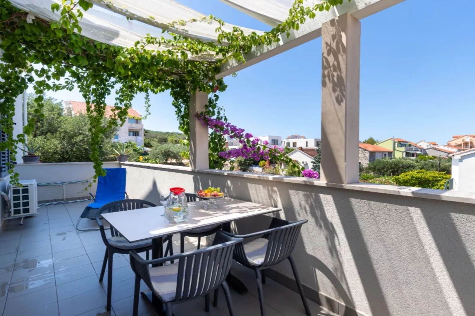 Apartment Oaza - Three Bedroom Apartment with Terrace and Sea View - Terrasse/Balkon