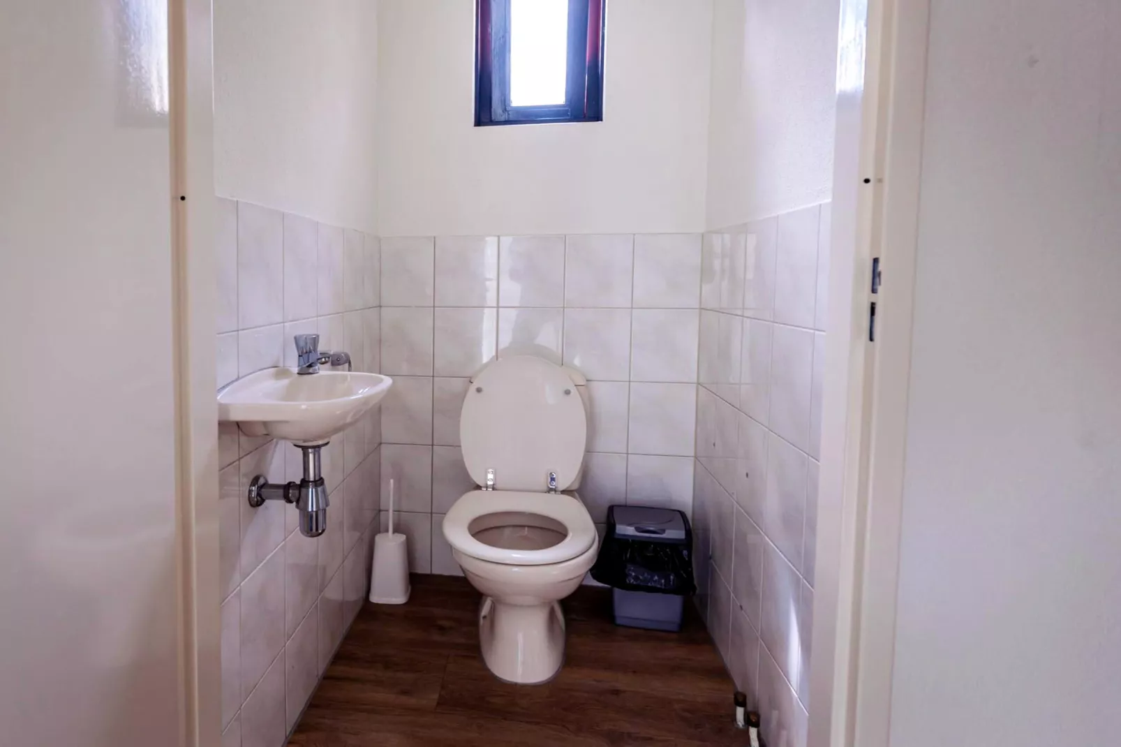 8 - Persons Family bungalow - Badezimmer