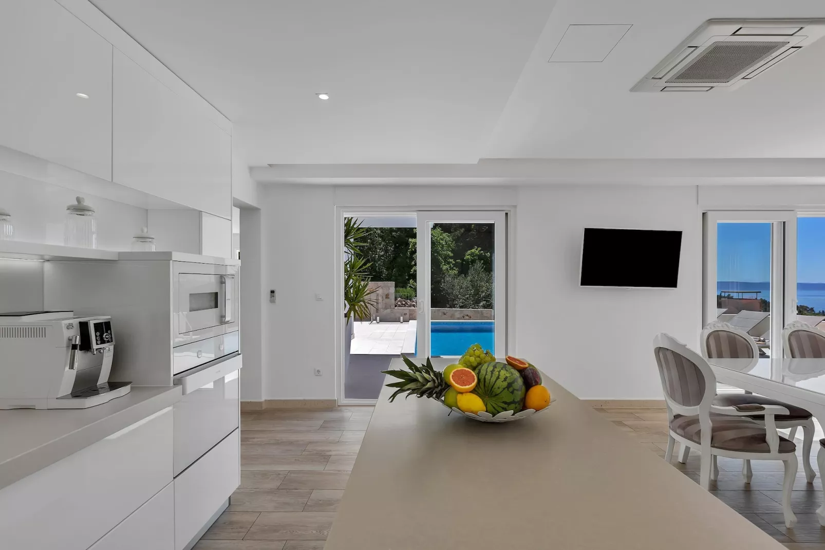 VILLA PRESTIGE - Küche