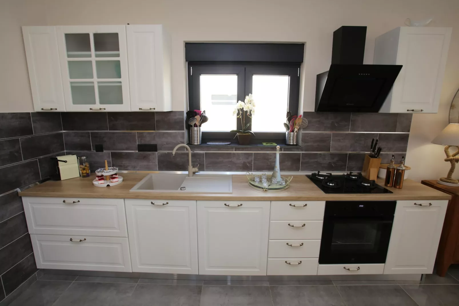 VILLA PUNTA SOL - Kitchen