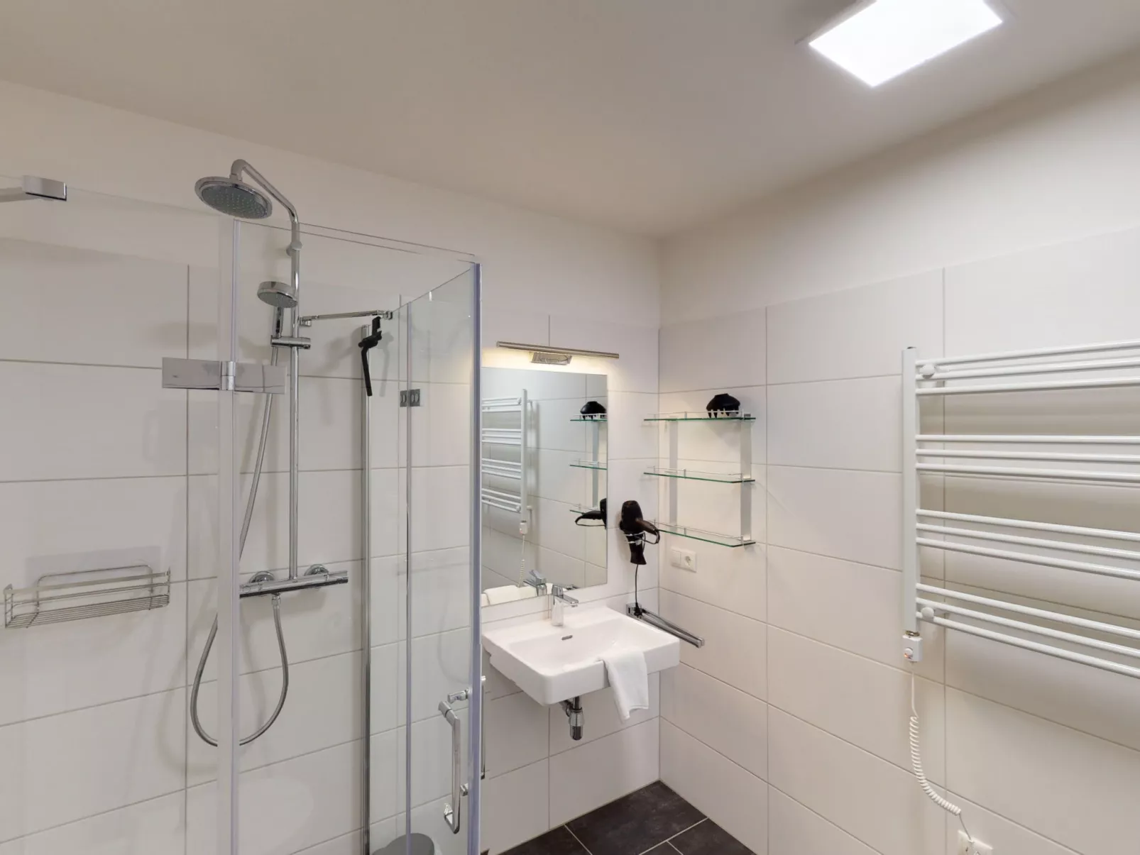 1_ZMO6 - Kitzview Idyll Apartment - Drinnen