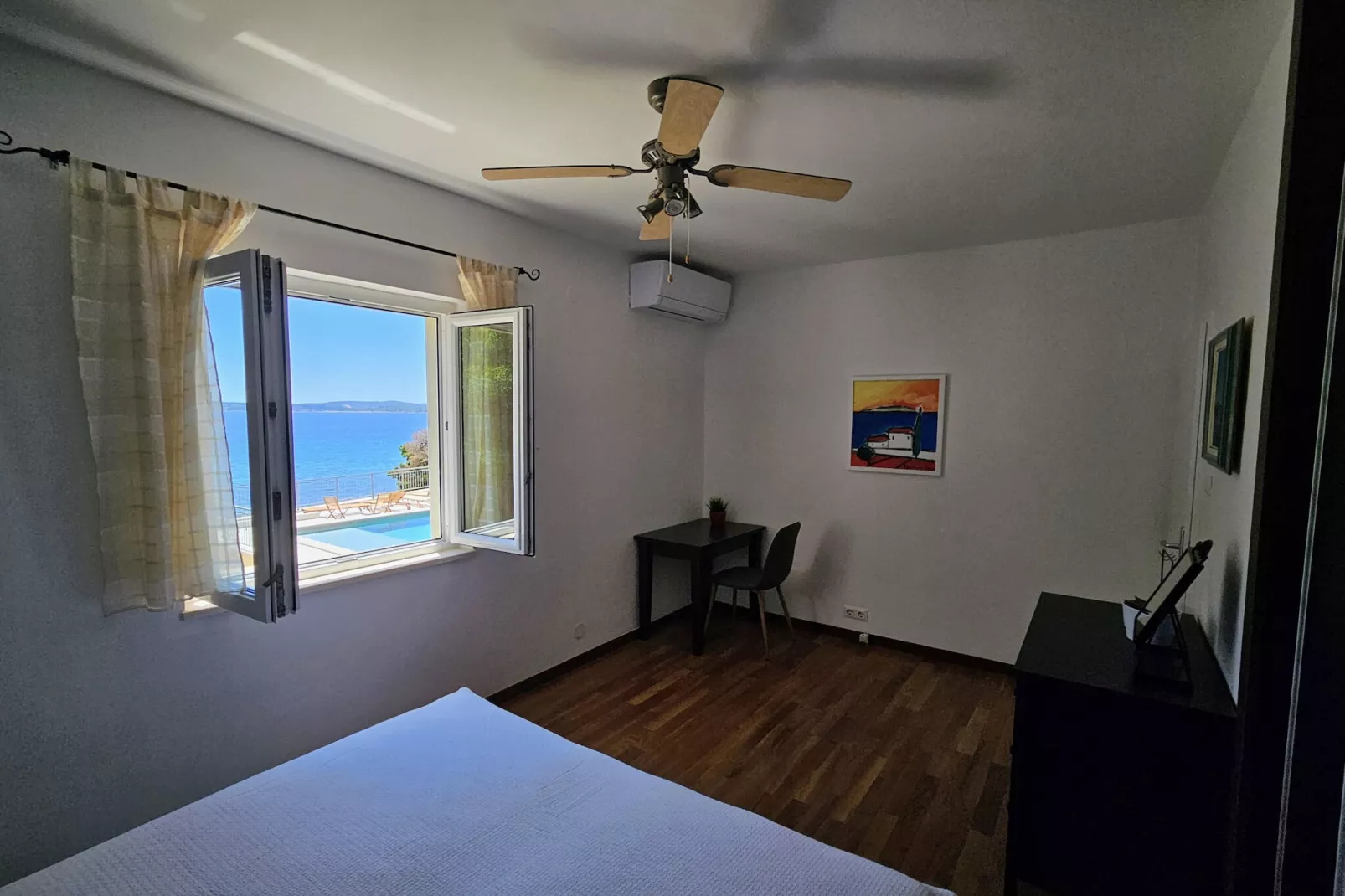 Beach House Nono - Four Bedroom Villa with Swimming Pool - Bedroom