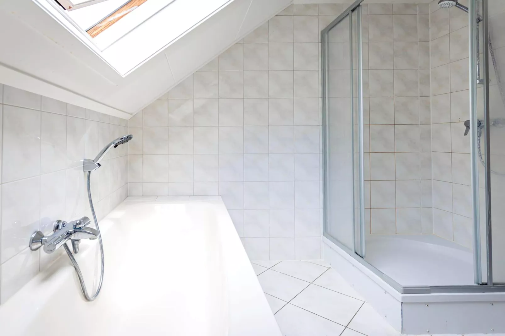 8 - Persons Family bungalow - Badezimmer