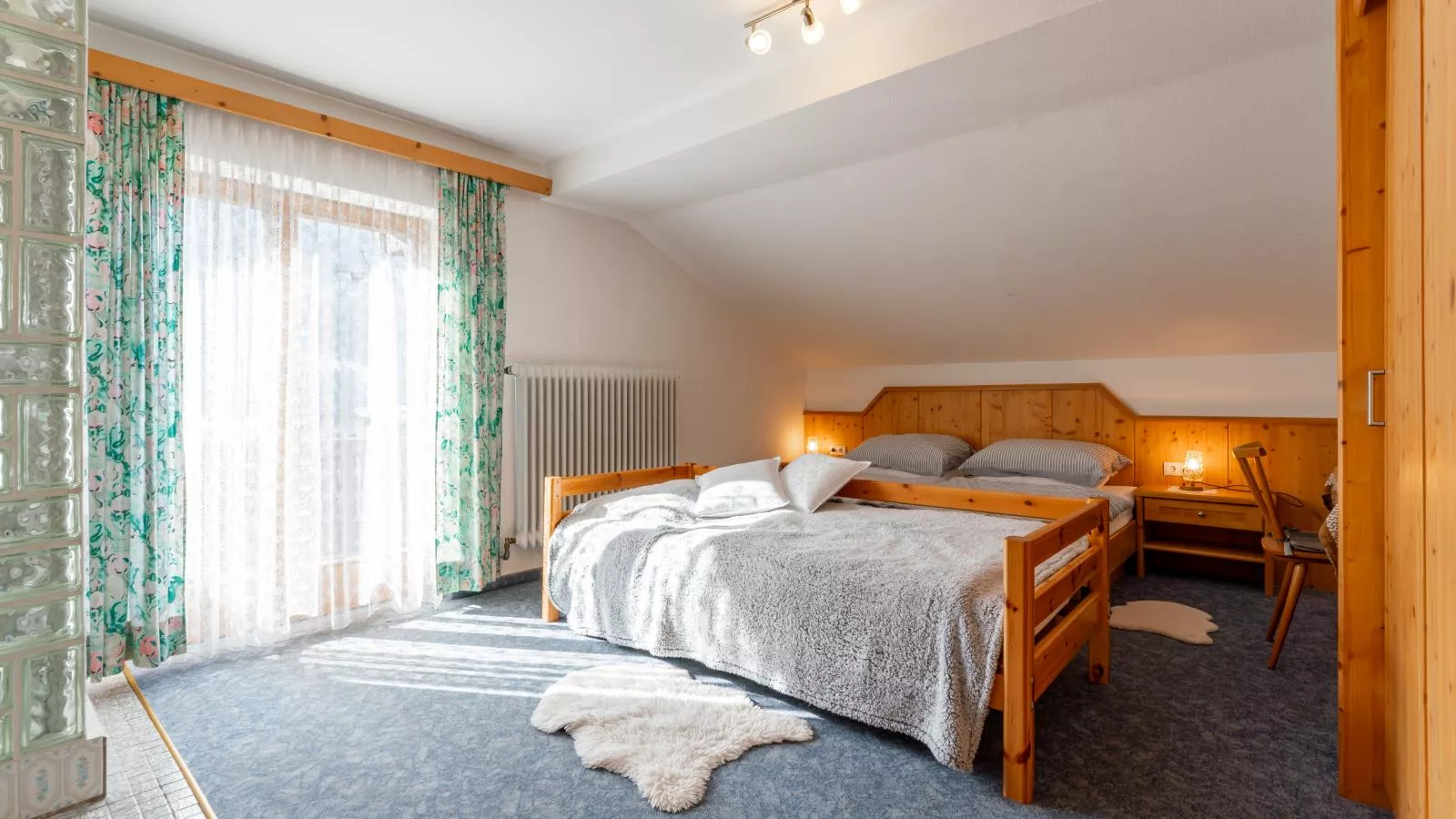 Nussbaumer - Bedroom