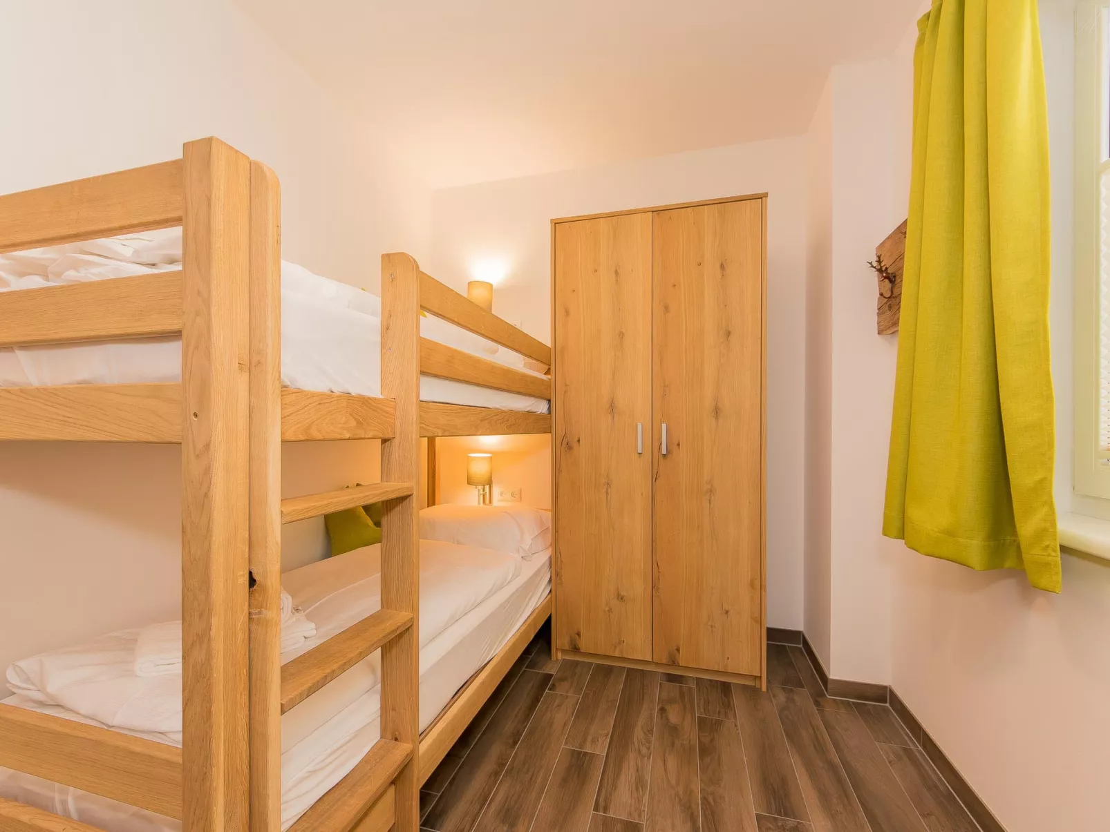 1_ZMO1 - Almrose Chalet - Drinnen