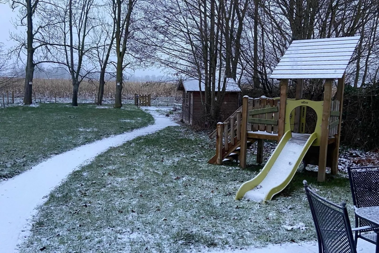 6 - Person Forest Pet & Family Bungalow - Gebiet Winter 1 km