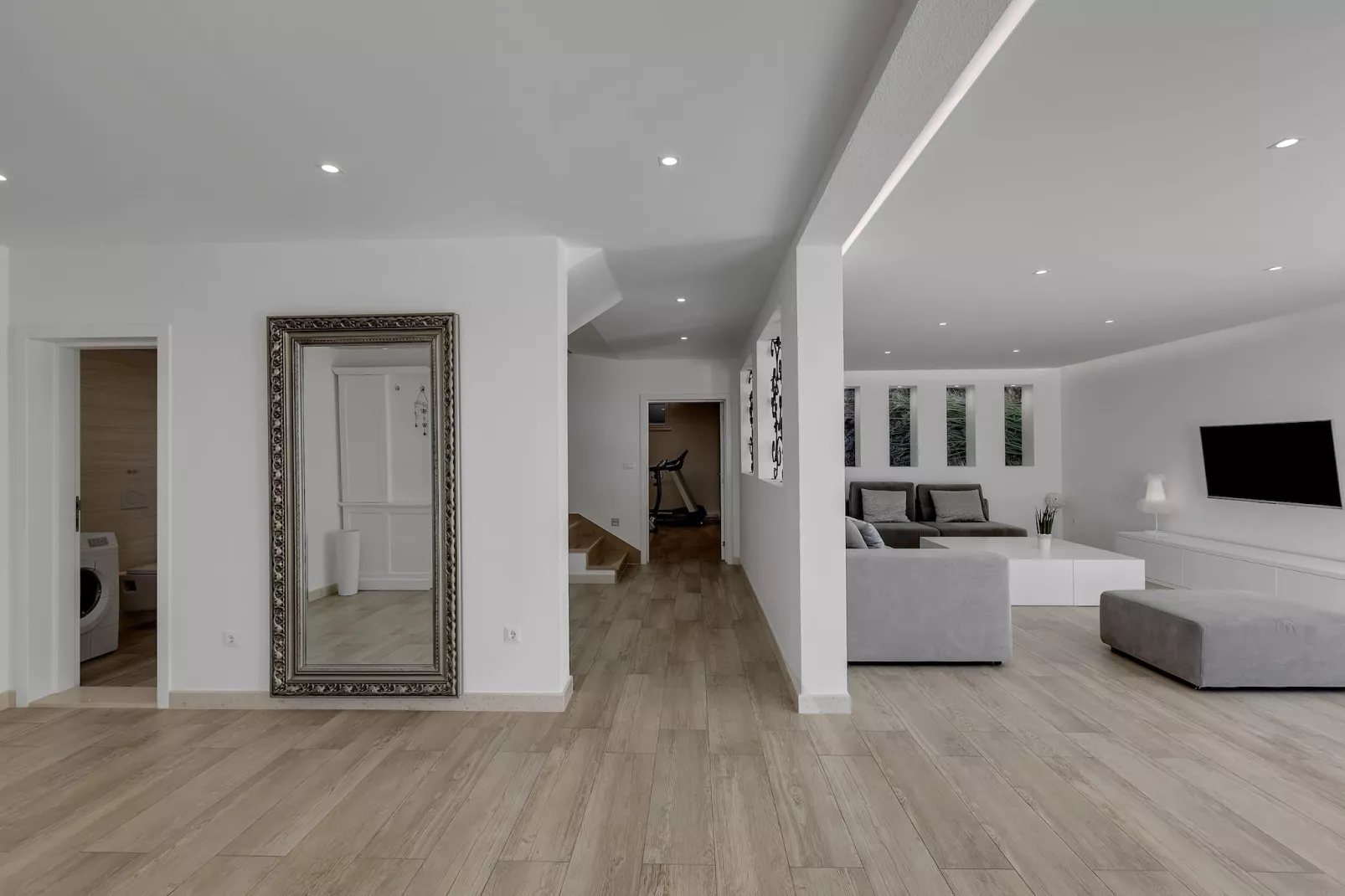 VILLA PRESTIGE - Flur