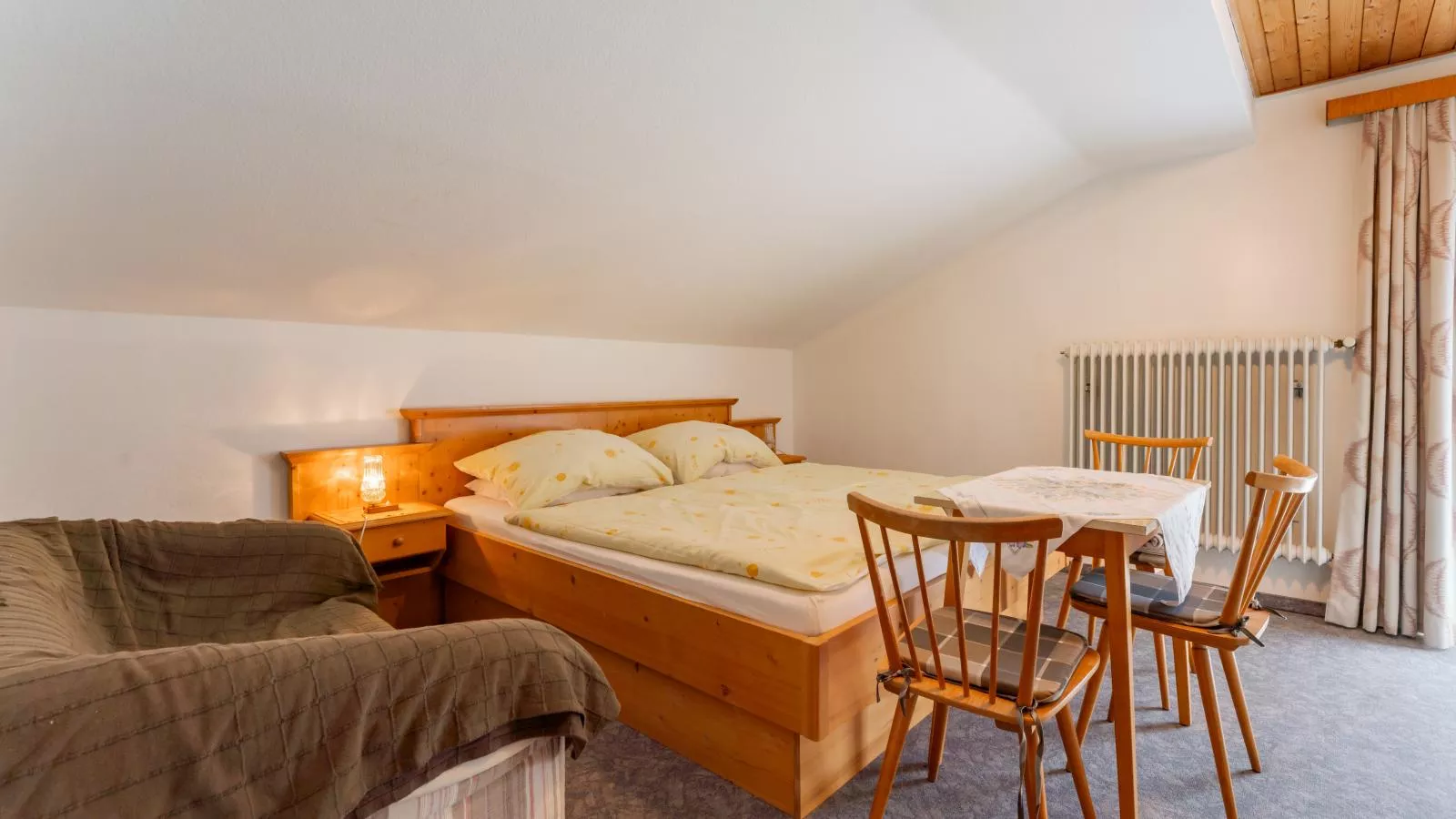 Nussbaumer - Bedroom