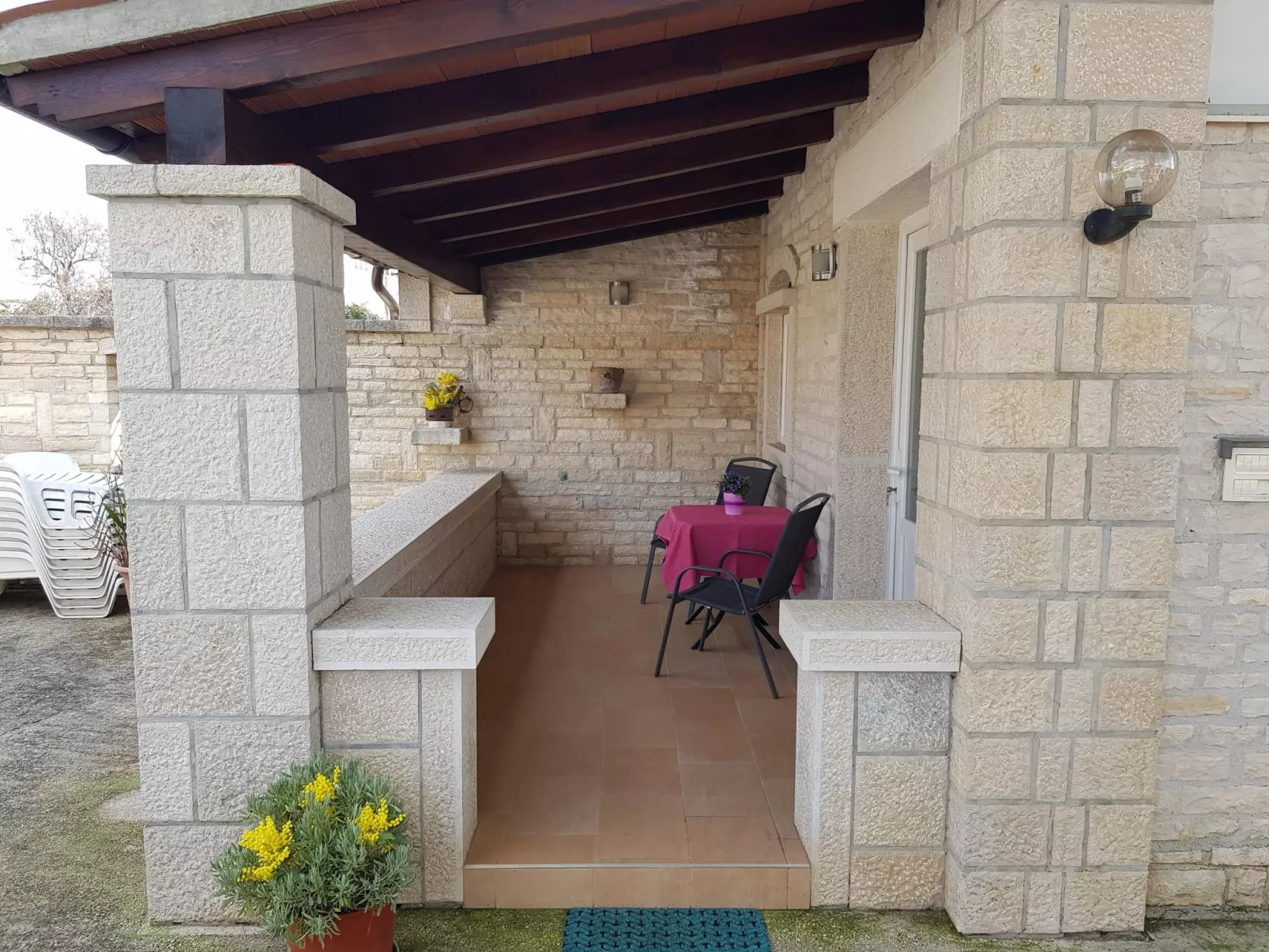 Appartement Silvy 3 in einem Steinhaus im istris - Image-tags.info