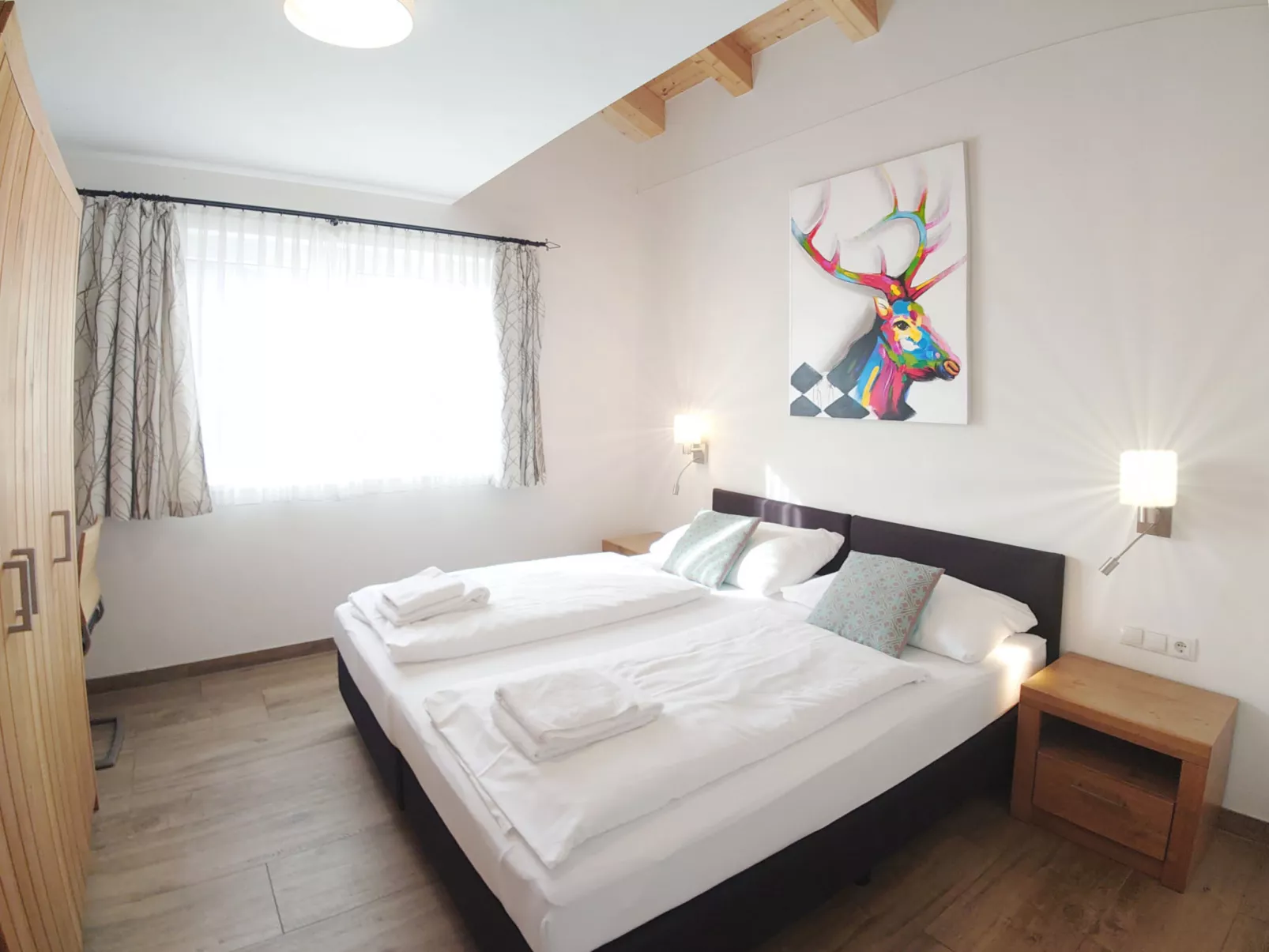 1_ZMO4 - Kitzview Terrace Apartment - Drinnen