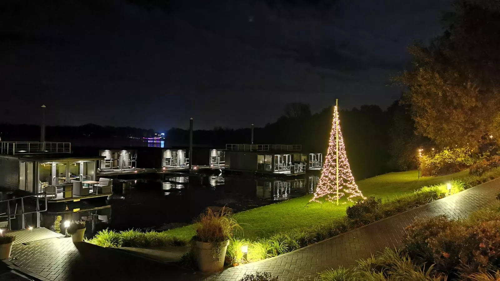 Floating in Limburg-Atmosphere