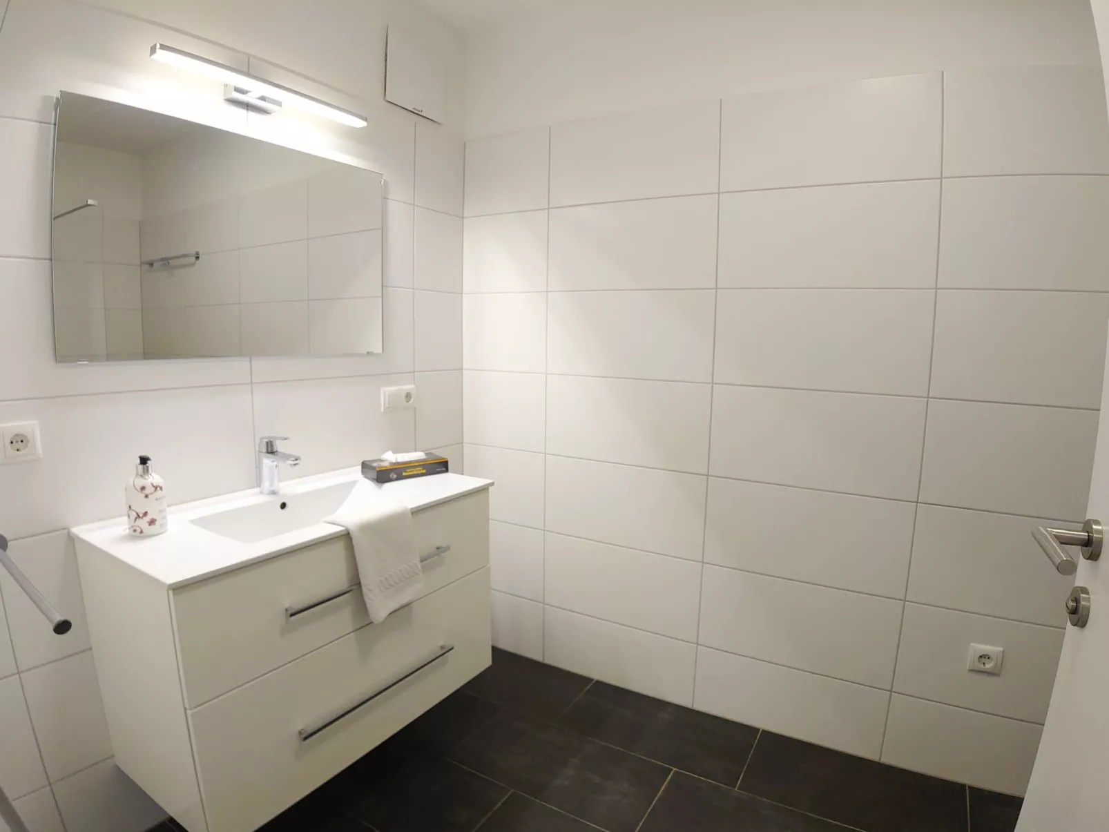 1_ZMO4 - Kitzview Terrace Apartment - Drinnen