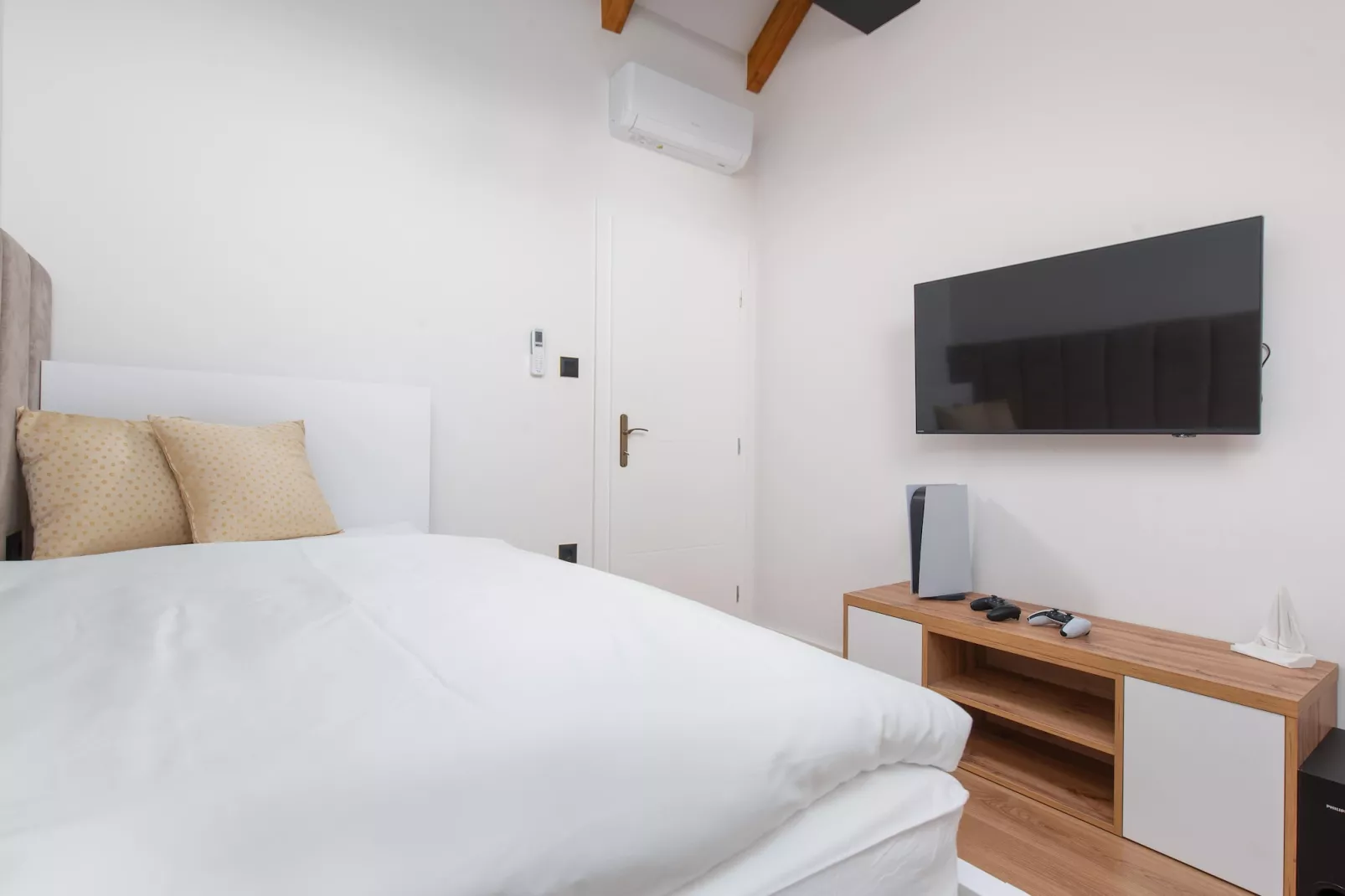 UNIQUE VILLA PIETRA - Chambre