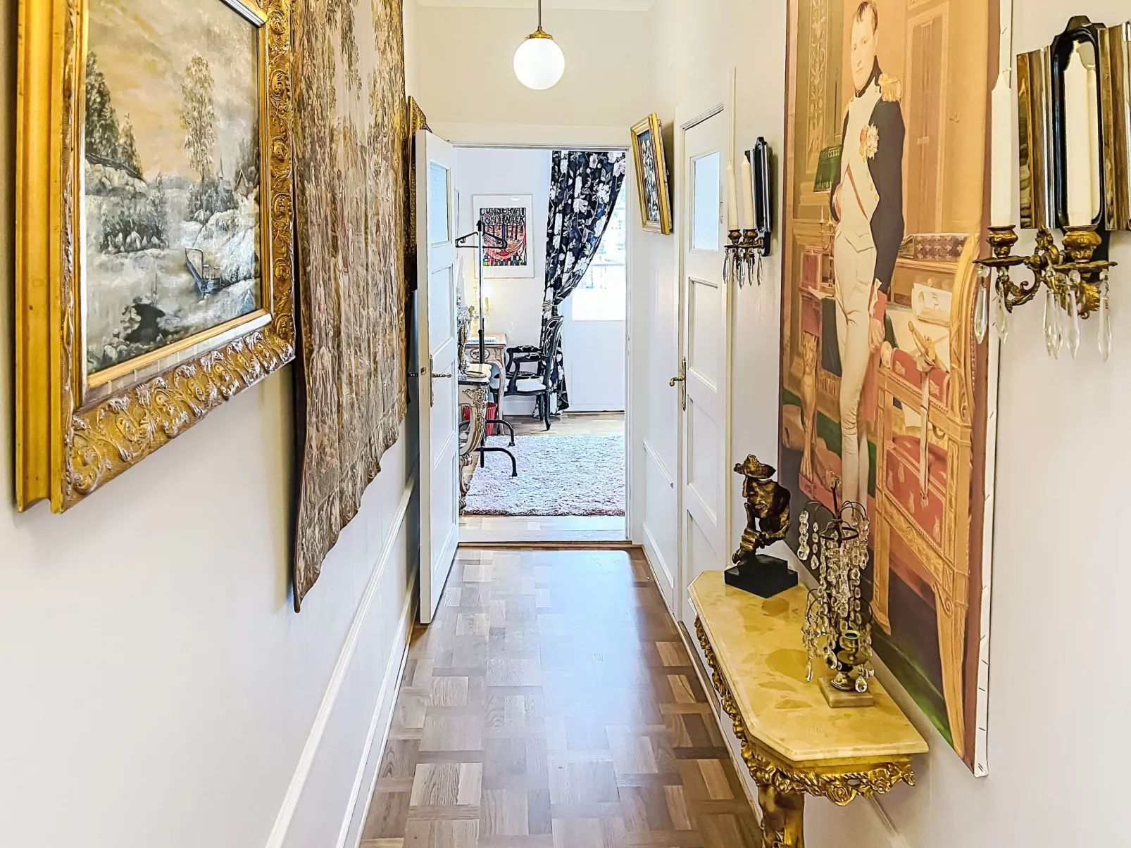 Herrgården - Drinnen