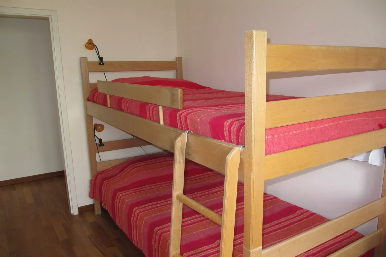 Beach House Nono - Four Bedroom Villa with Swimming Pool - Bedroom