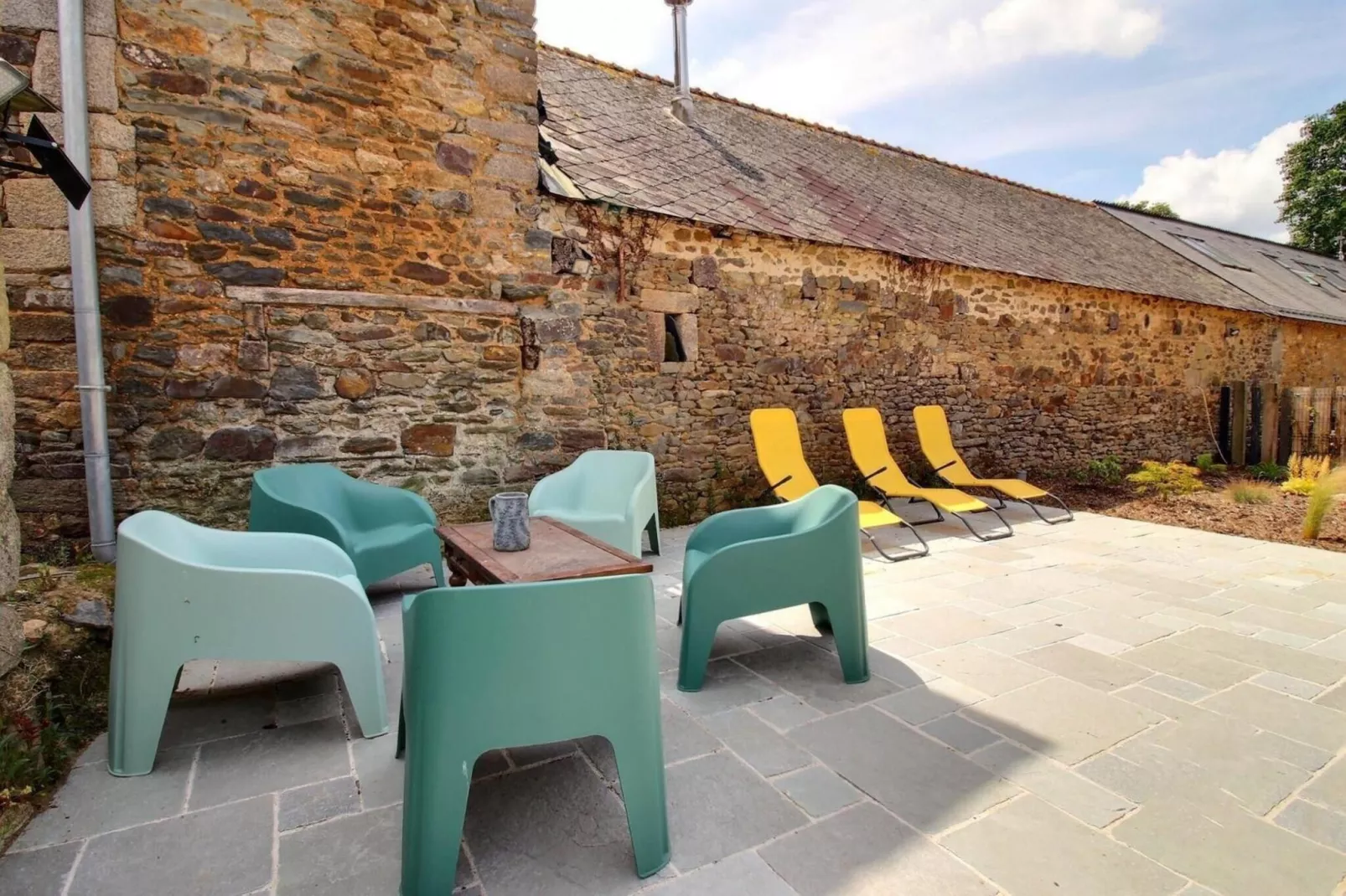 Joli Gite de vacances à Neulliac - Terrasse / balcon