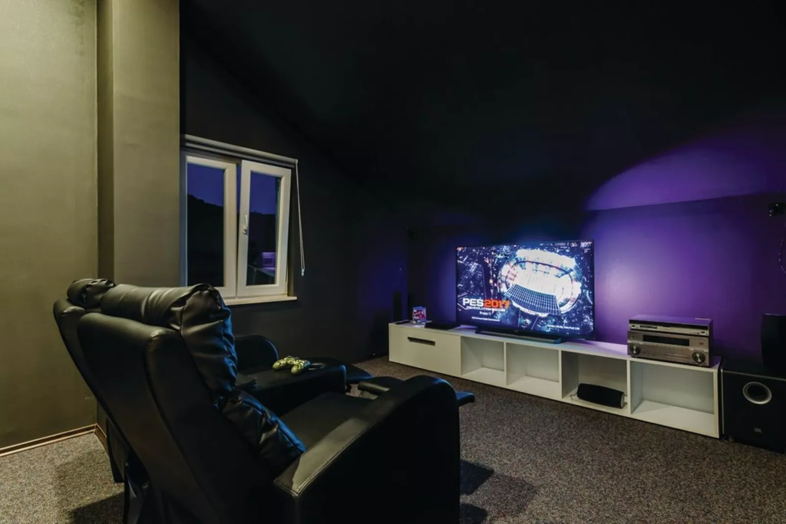 HOLIDAY HOUSE STONE BLISS - Facilities