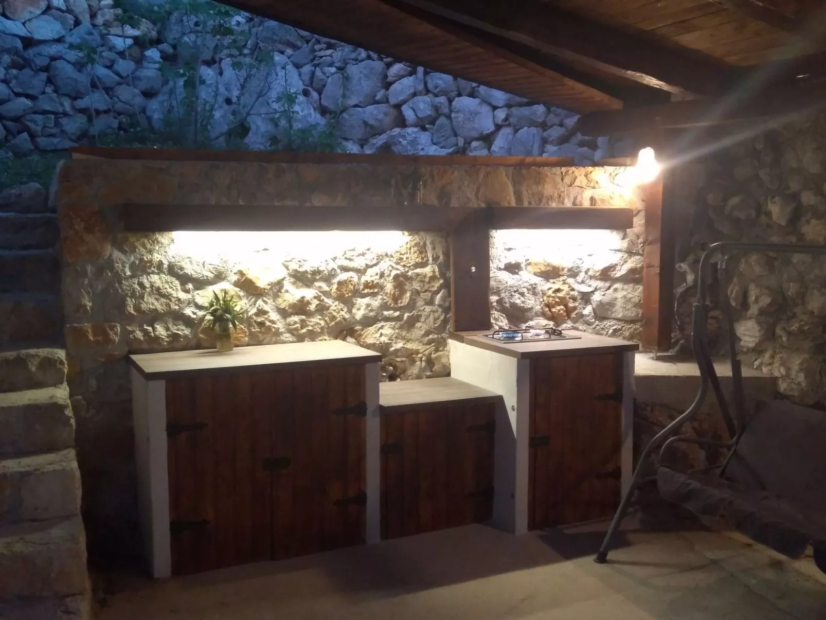 Mit Pool in Lukovo Sugarje - Dehors