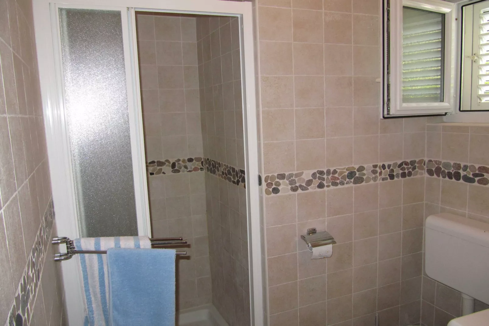 Beach House Nono - Four Bedroom Villa with Swimming Pool - Bathroom