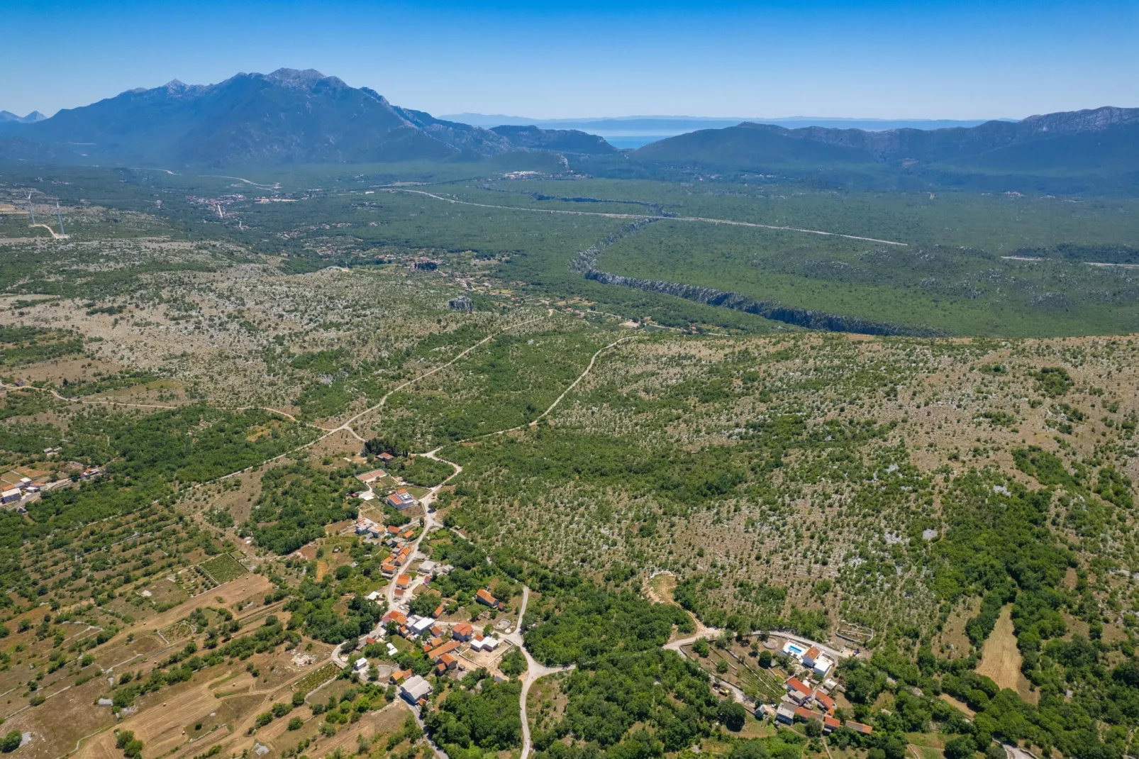 UNIQUE VILLA PIETRA - Zones été à 5 km