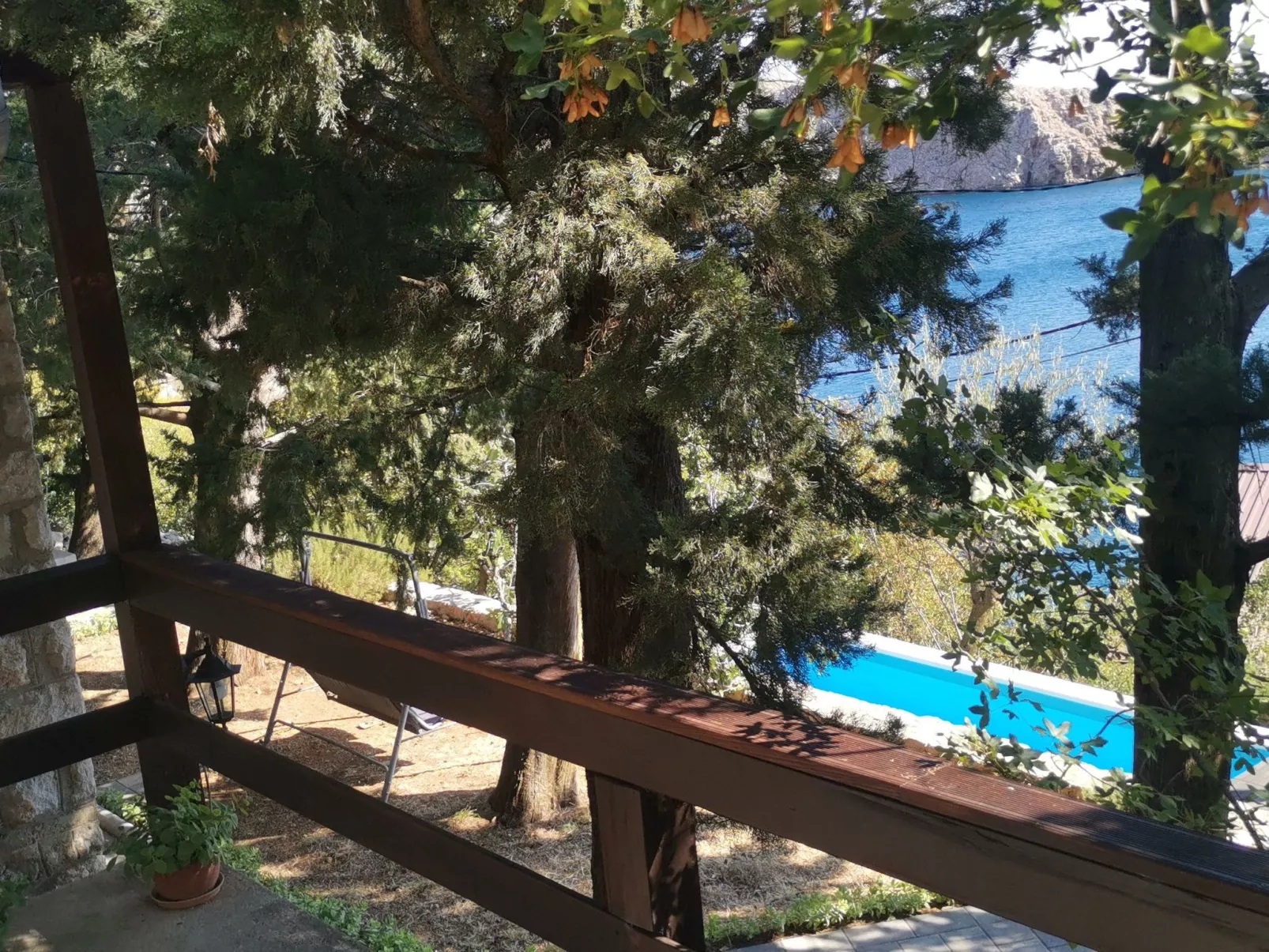 Mit Pool in Lukovo Sugarje - Dehors