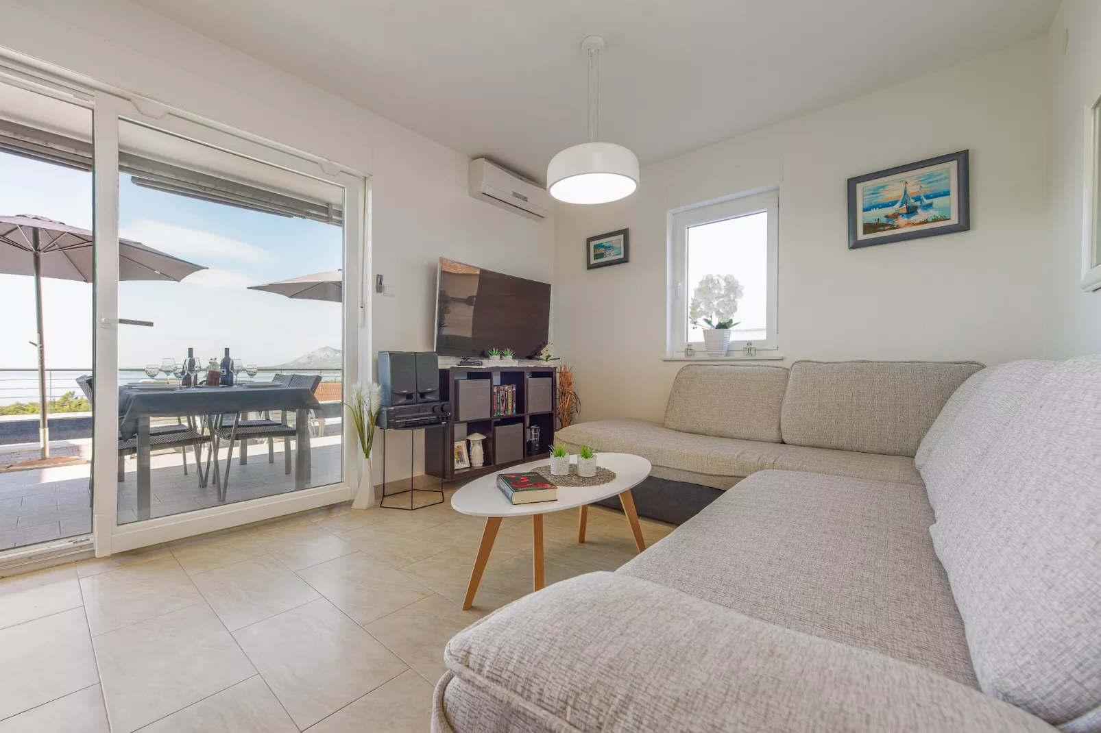 Villa Green Horizon with sea view