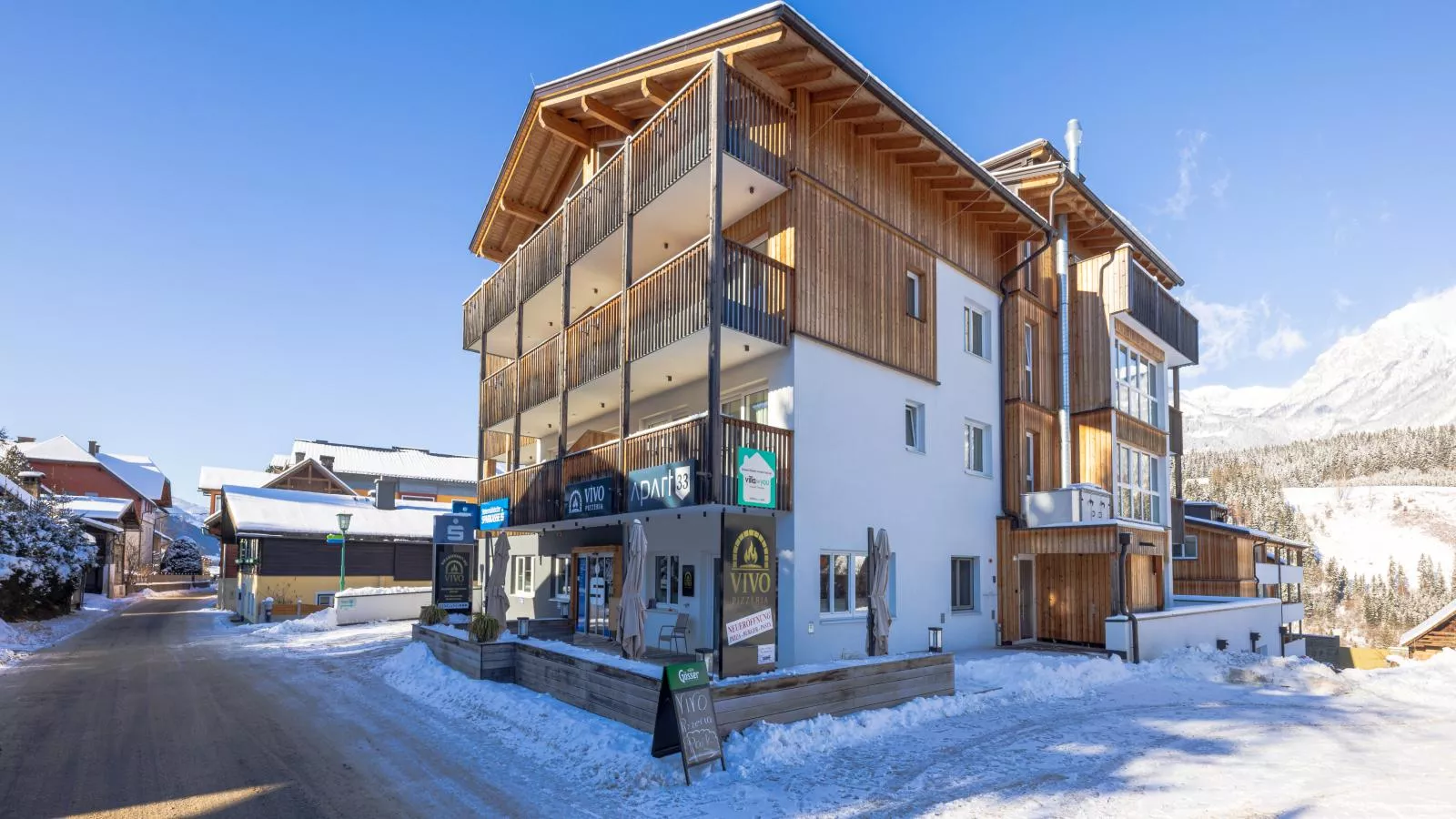 Apart33 Top 2-8 - Exterior in winter