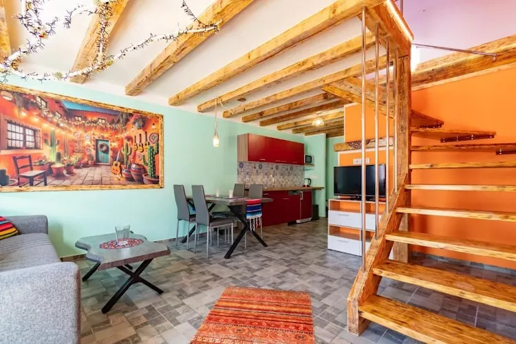 Domy wakacyjne dla max 6 osób w Dębinie