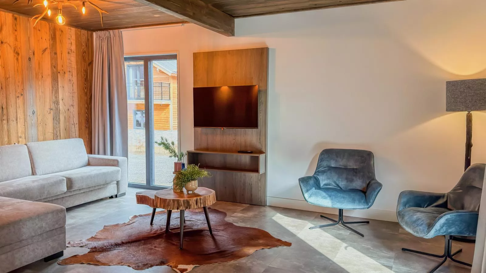 Alpenruhe - Wohnzimmer