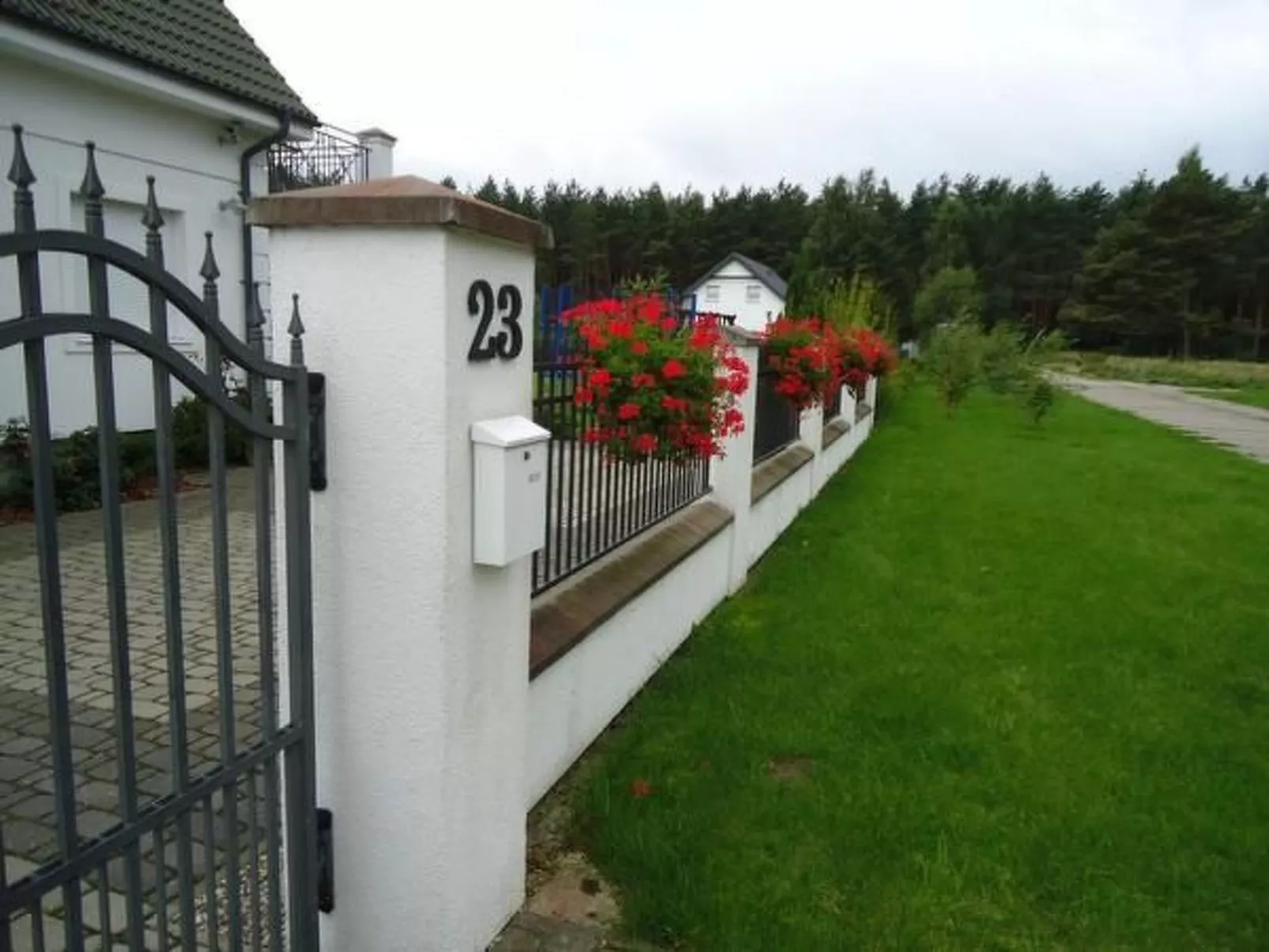 Charmantes Appartement in Rowy mit Grill, Garten