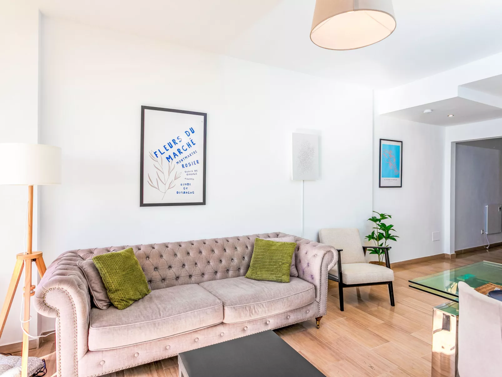 El Faro on the Beach - Inside