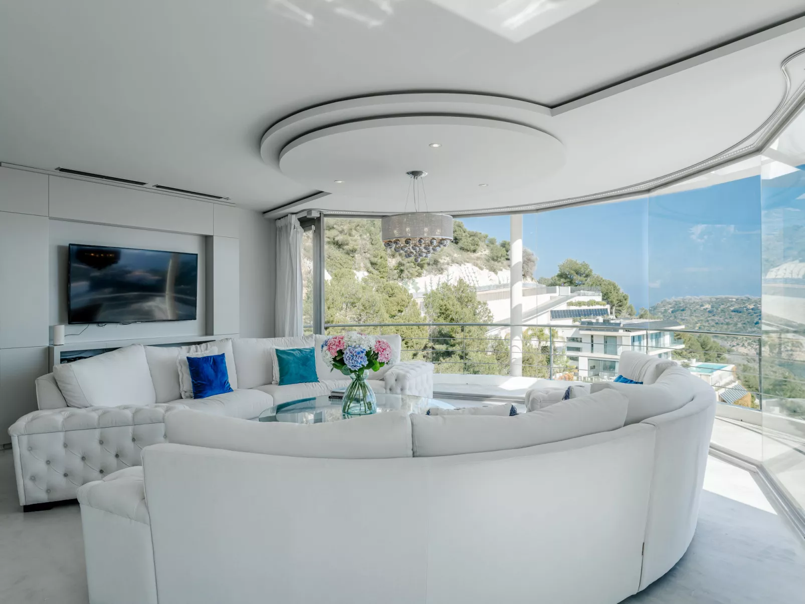 Tintorera Mar Azul - Inside