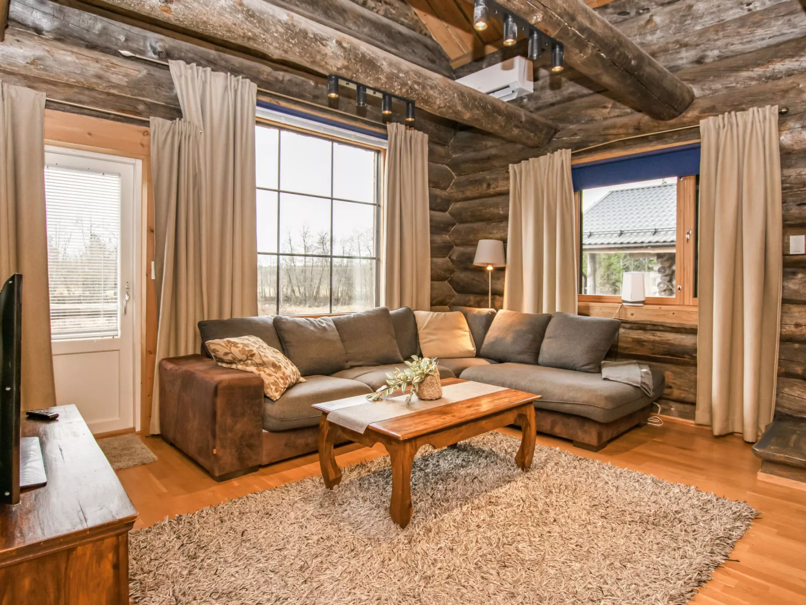 Villa kaunisvirta - Inside