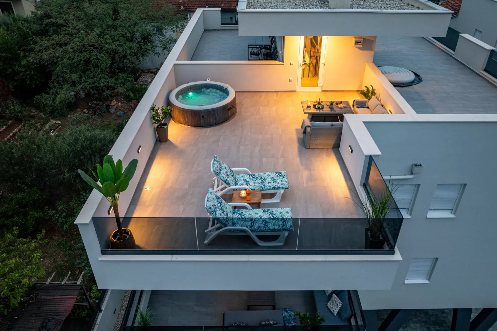 Deluxe apartment Anelle with jacuzzi - Terrasse/Balkon