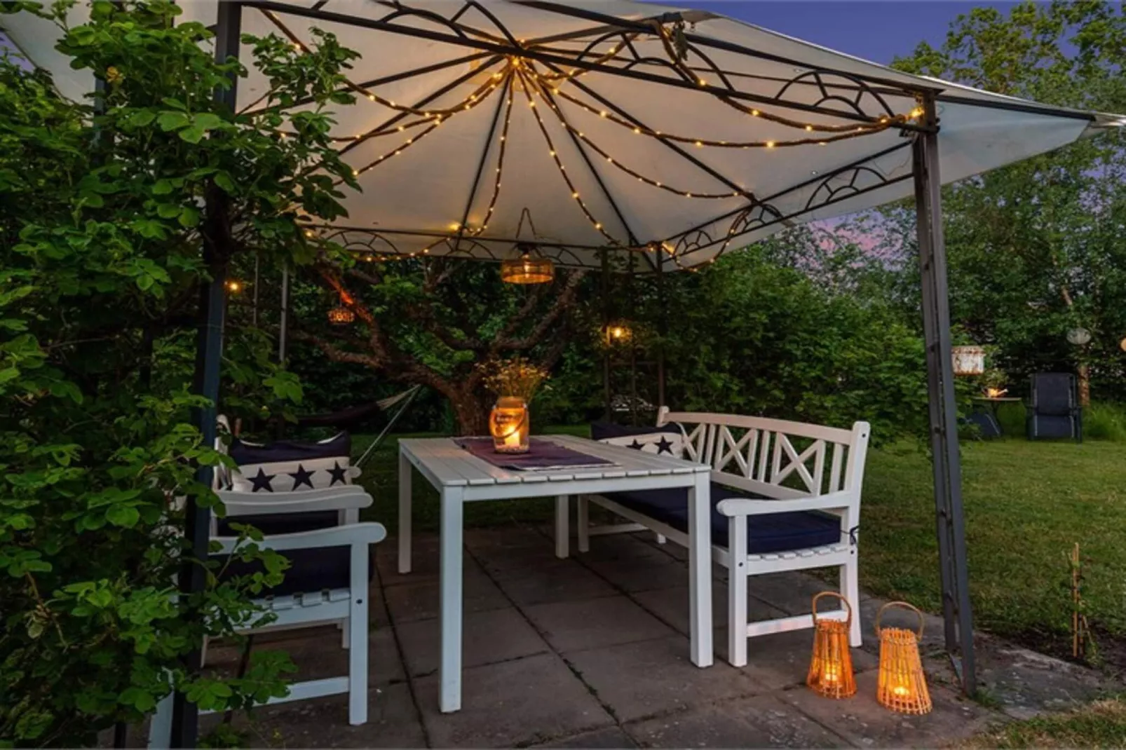 4 Sterne Ferienhaus in FÄRJESTADEN - Im Freien