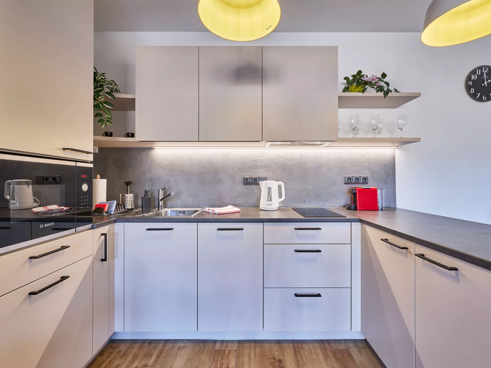 Ground Oasis with Terrace