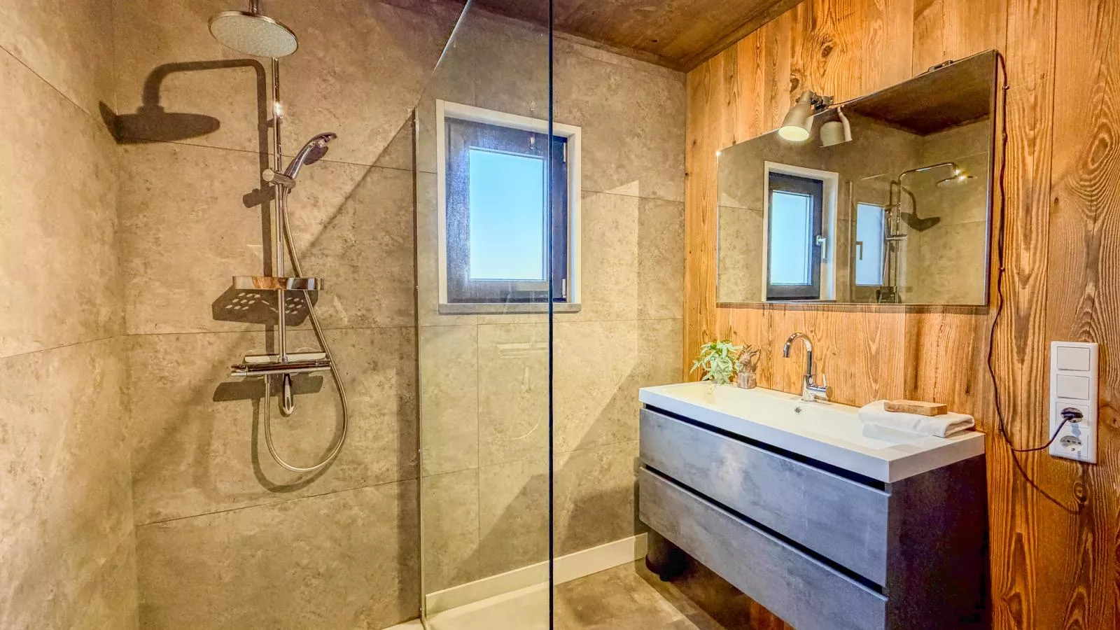 Alpenchalet Kärntnerglück - Badezimmer