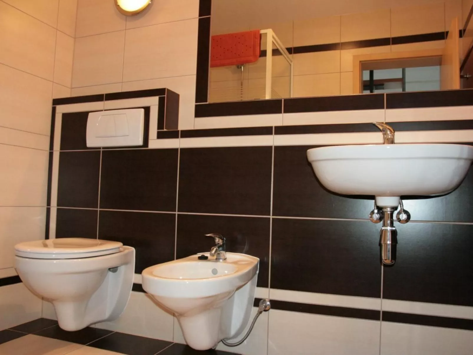 Wohnung in Rowy mit Grill, Terrasse, Parkplatz u - Drinnen