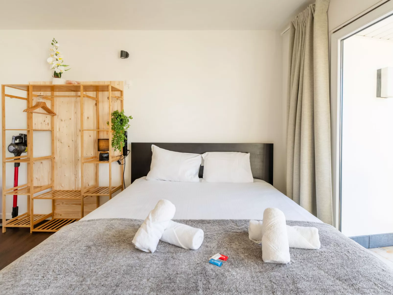 Studio 4.3 with balcony - Dedans