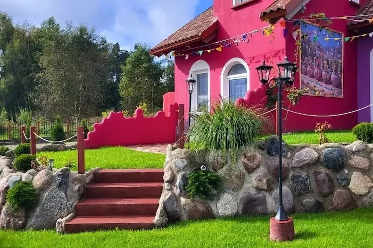 Domy wakacyjne dla max 5 osób w Dębinie - Jardins en été