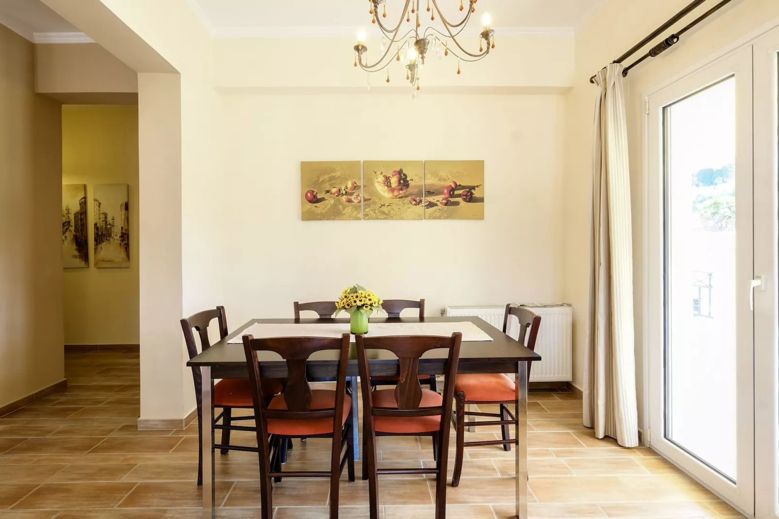 Casa Bianca - Dining room