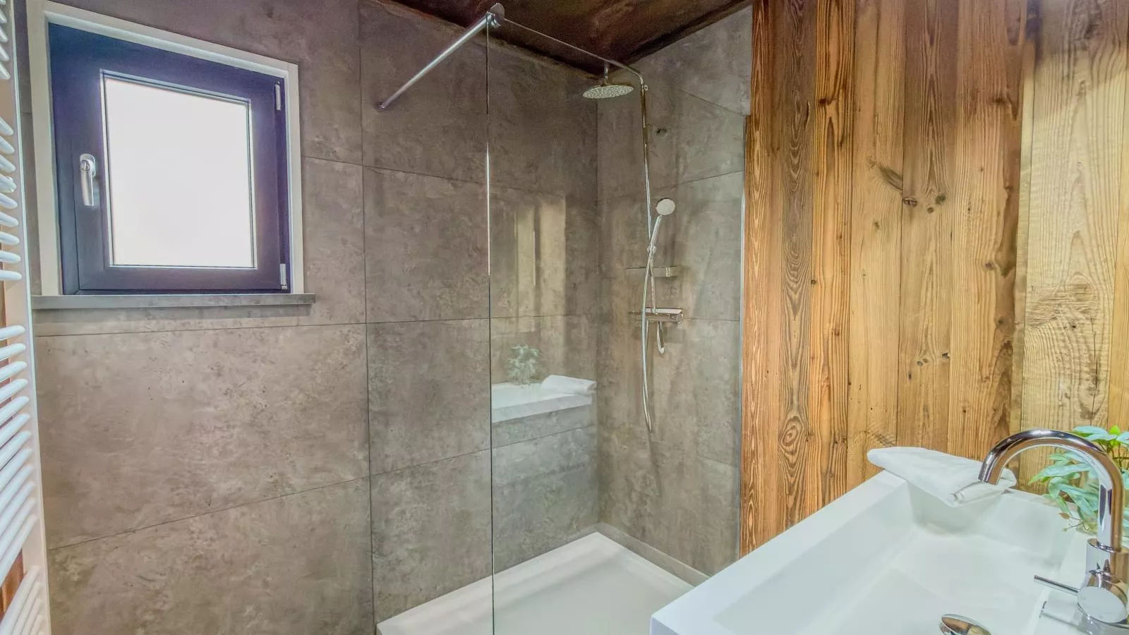 Gerlitzen Seealm - Badezimmer