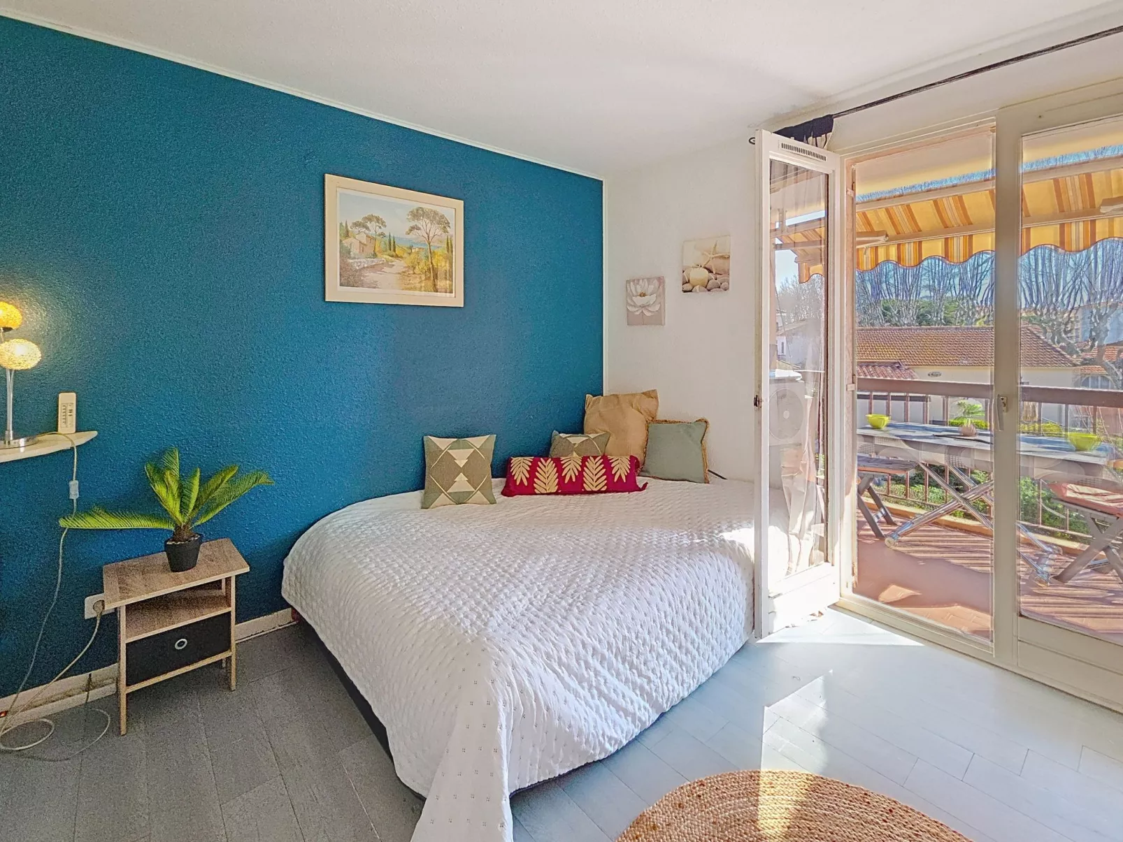 Les Flamants Roses - Drinnen