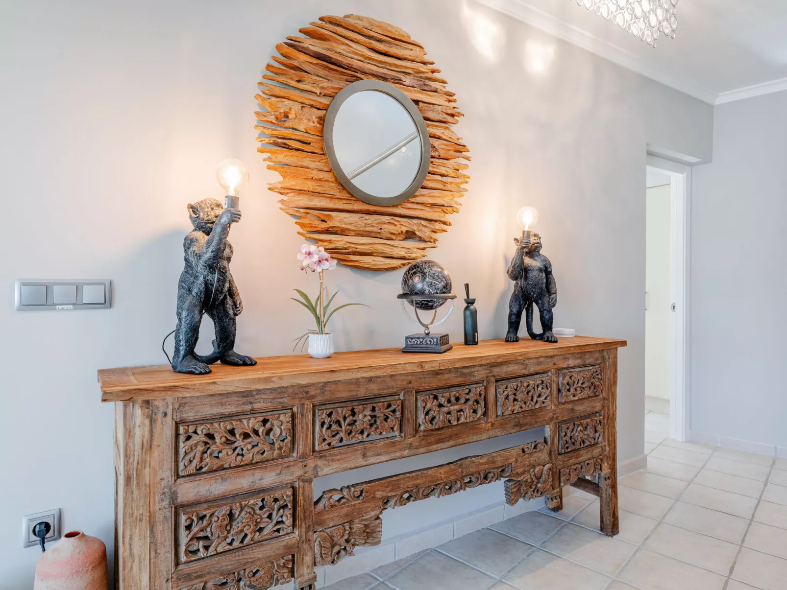 Tintorera Mar Azul - Inside