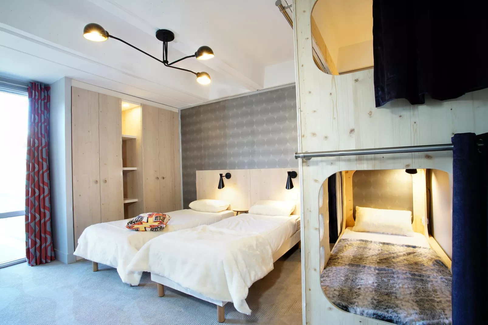 FLAINE Chambre 4 personnes_C4 - Schlafzimmer