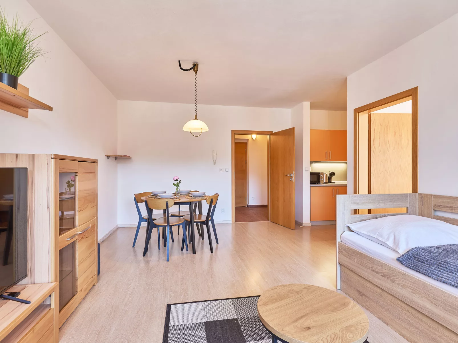 Harrachov Resident A - Inside